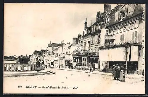 AK Joigny, Rond-Point du Pont et commerces animés
