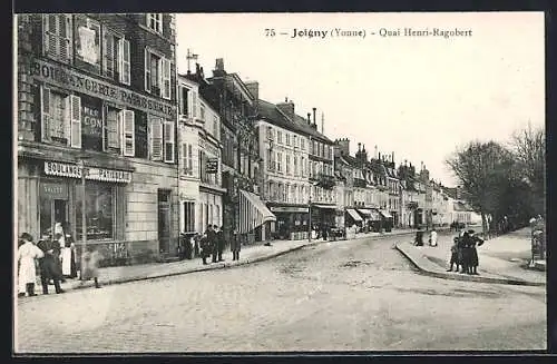 AK Joigny /Yonne, Quai Henri-Ragobert et scène de rue animée