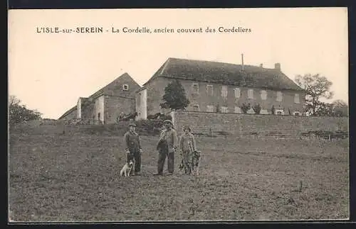 AK L`Isle-sur-Serein, La Cordelle, ancien couvent des Cordeliers