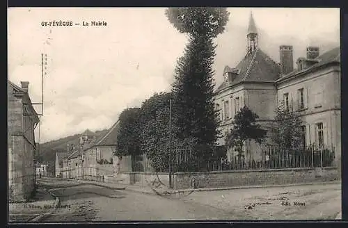 AK Gy-l`Évêque, La Mairie