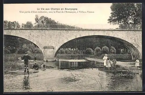 AK Villiers-Vineux, Une partie d`ébats enfantins sous le Pont de l`Armancon