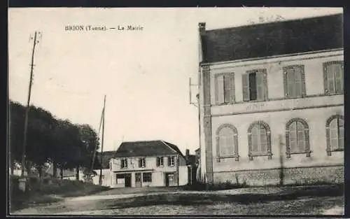 AK Brion /Yonne, La Mairie