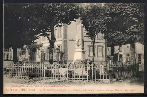AK Bussy-en-Othe /Yonne, Le Monument en souvenir des Enfants du Pays morts pour la France, Guerre 1914-1918