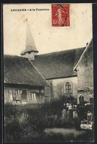 AK Louesme, À la Fontaine avec villageois devant l`église