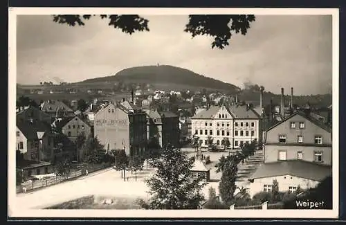 AK Weipert / Vejprty, Zentraler Platz und Blick über einen Teil der Ortschaft
