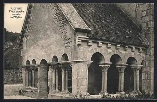 AK Civry, Vieux porche roman de l`église