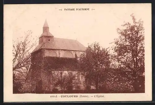 AK Coulours /Yonne, L`Église en paysage d`automne