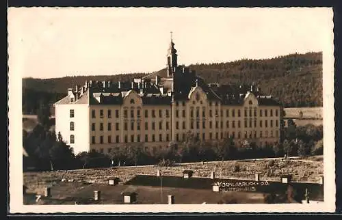 AK Vöcklabruck, Mutterhaus