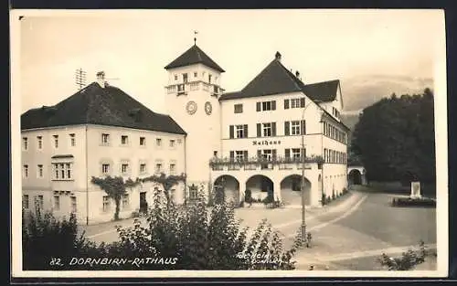 AK Dornbirn, Rathaus mit Denkmal