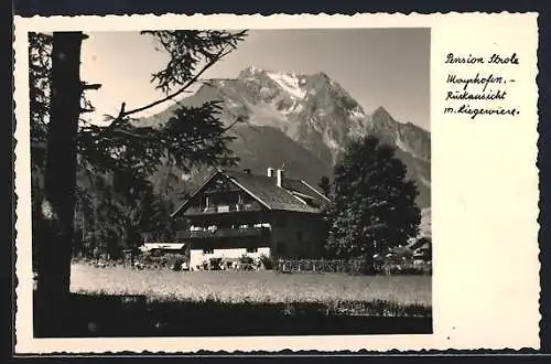 AK Mayrhofen /Zillertal, Pension Strole, Rückansicht mit Liegewiese