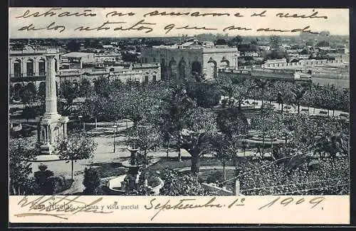 AK San Nicolas, Plaza y vista parcial