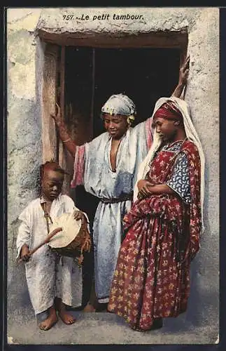 AK Le petit tambour, Juegos de ninos, arabische Frauen und Kind mit Trommel