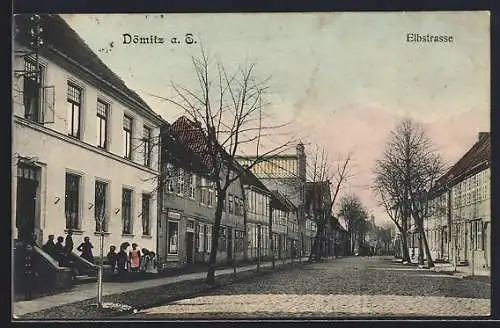 AK Dömitz a. E., Kinder in der Elbstrasse