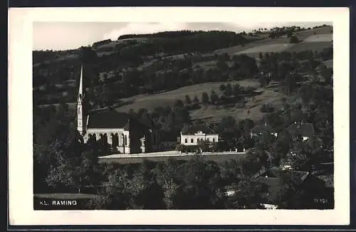 AK St. Ulrich bei Steyr, Kl. Raming, Ortspartie mit Kirche