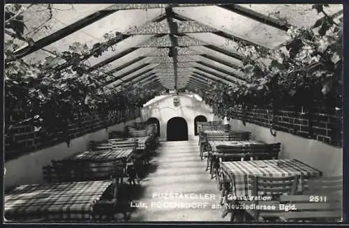 AK Podersdorf am Neusiedlersee, Restaurant Puzstakeller Lutz, Innenansicht