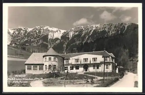 AK Reichenau an der Rax, Edlach, Hotel Peterhof neben Strandbad gegen Raxalpe
