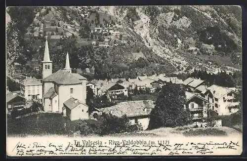 AK Riva-Valdobbia /Valsesia, Panorama mit Kirche