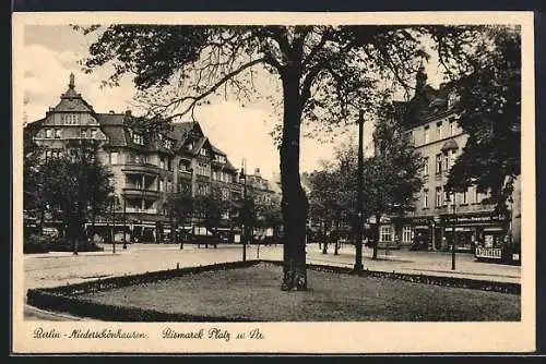 AK Berlin-Niederschönhausen, Bismarck Platz u. Bismarck Strasse