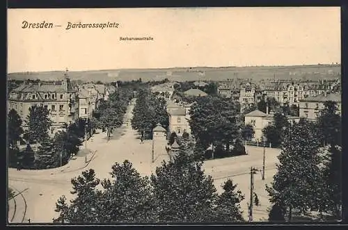 AK Dresden-Striesen, Blick auf den Barbarossaplatz mit Barbarossastrasse