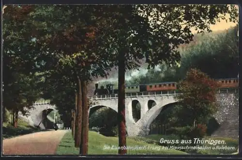 AK Kleinschmalkalden /Thüringen, Eisenbahnüberführung mit Dampfzug