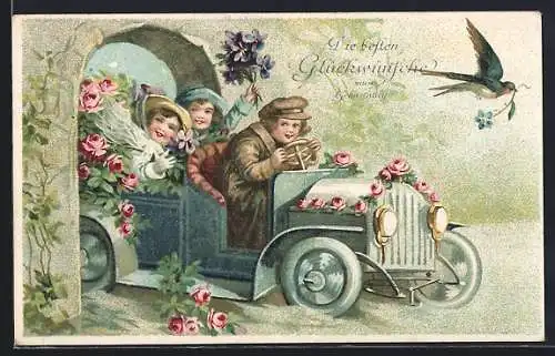 AK Kleine Gratulanten im Auto bei einer Tordurchfahrt