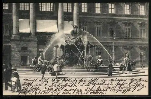 AK Berlin, Schlossbrunnen mit Besuchern