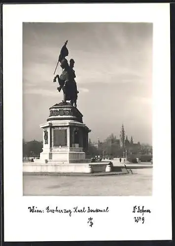 Foto-AK Adalbert Defner: Wien, Erzherzog Karl Denkmal