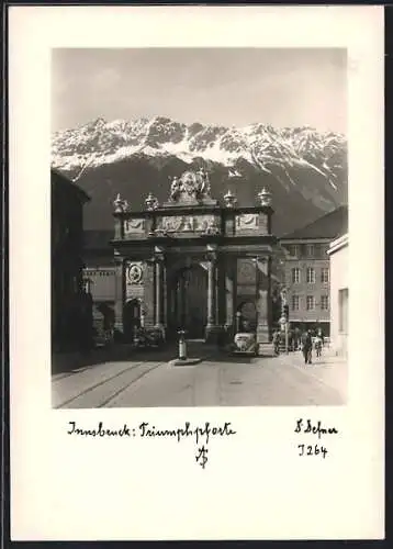 Foto-AK Adalbert Defner: Innsbruck, Triumphpforte