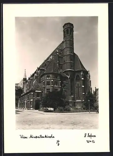 Foto-AK Adalbert Defner: Wien, Ansicht der Minoritenkirche