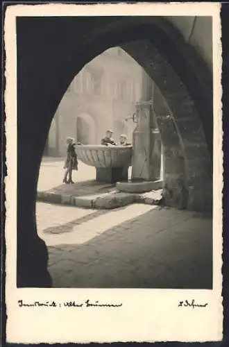 AK Adalbert Defner: Innsbruck, Brunnen mit Kindern