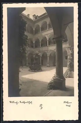Foto-AK Adalbert Defner: Villach, Idyll im Rathaushof