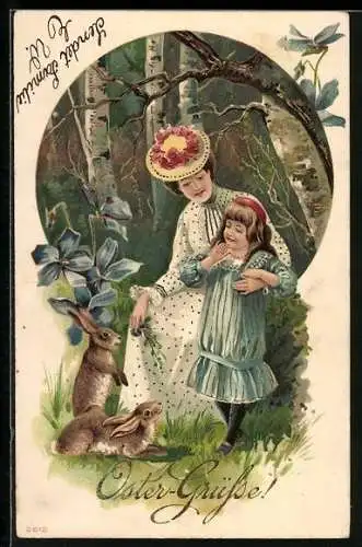 AK Mutter und Kind mit Osterhasen im Wald
