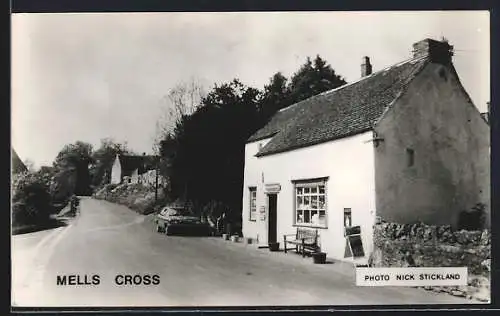 AK Mells Cross, Street Scene