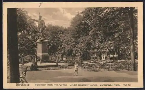 AK Görlitz, Blockhaus, Restaurant Aussenbereich und Gartenanlage mit posierendem Kind