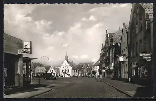 AK Lingen /Ems, Markt mit Anker Apotheke, Geschäften für Spirituosen, Schmuck und Augen-Optik, August Schmitz