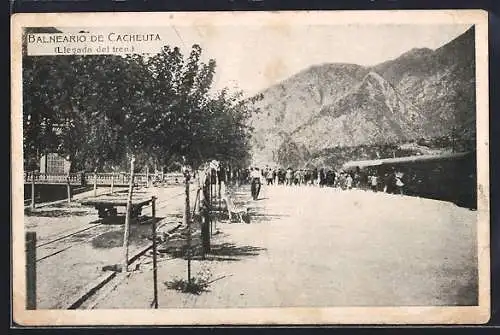 AK Balneario de Chaeuto, Llegada del tren