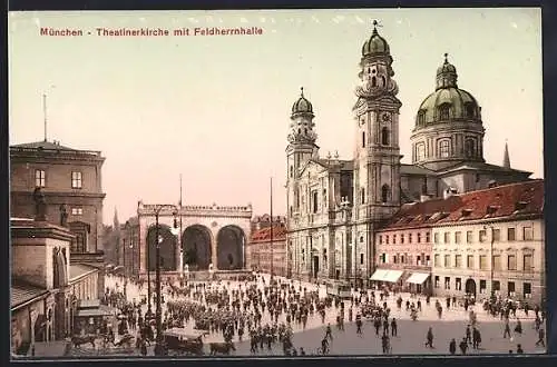 AK München, Theatinerkirche mit Feldherrnhalle