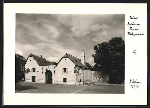 Foto-AK Adalbert Defner: Wien, Blick auf das Beethoven-Haus in Heiligenstadt