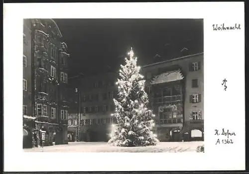 Foto-AK Adalbert Defner: Innsbruck, Christbaum vorm Goldenen Dachl