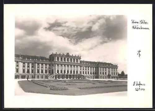 Foto-AK Adalbert Defner: Wien, Grünanlage am Schloss Schönbrunn