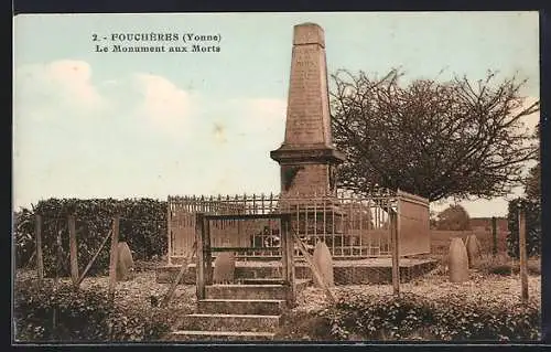 AK Fouchères /Yonne, Le Monument aux Morts