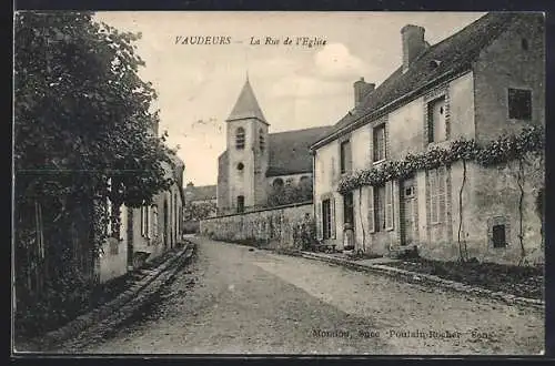 AK Vaudeurs, La Rue de l`Église
