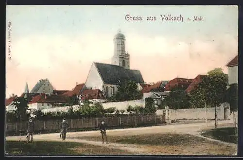 AK Volkach a. Main, Strassenpartie mit Kirche