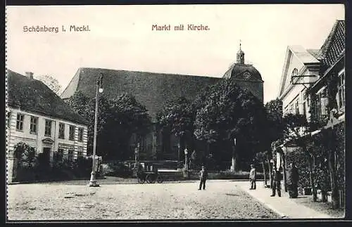 AK Schönberg i. Meckl., Markt mit Kirche
