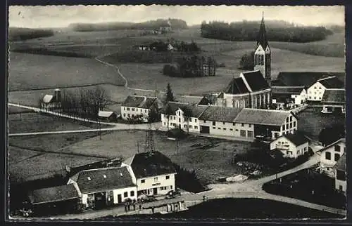 AK Velden /Vils, Pauluszell, Strassenpartie mit Kirche