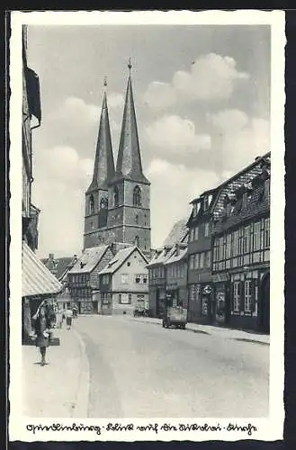 AK Quedlinburg, Strassenpartie mit Geschäft und Nikolai-Kirche