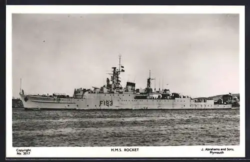 AK Kriegsschiff HMS Rocket auf See
