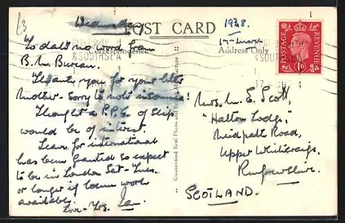 AK Kriegsschiff HMS Iron Duke auf See