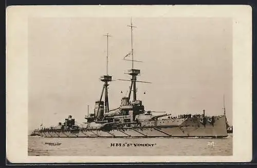 AK Kriegsschiff HMS St. Vincent auf See