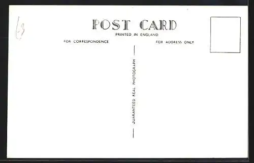 AK Kriegsschiff HMS Rochester auf See